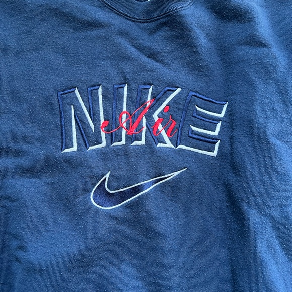 Vintage Nike Air Embroidered Pullover - Picture 2 of 3